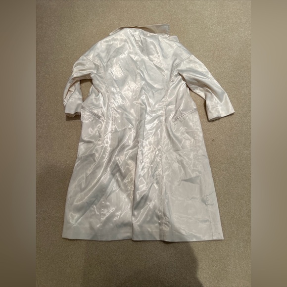 Miu Miu Vintage Ecru Coat Size 38 Women’s - Picture 7 of 8